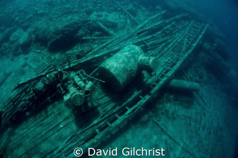 A view of the wreck of the 'Alice G', Tobermory, Ontario by David Gilchrist 