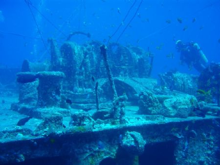 SS Thistlegorm, The winch on the Bow with mooring line ti... by Dino Imbimbo 