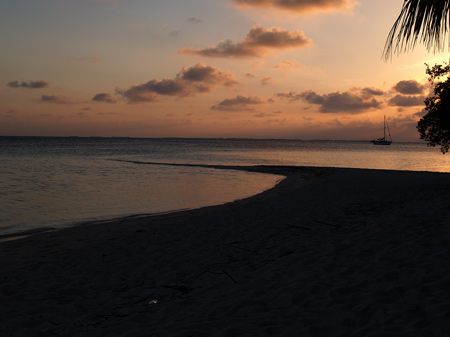 Days end at South water Cay, Belize. by Martin Spragg 