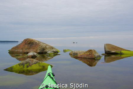 A very calm and magic afternoon in my kayak. by Jessica Sjödin 