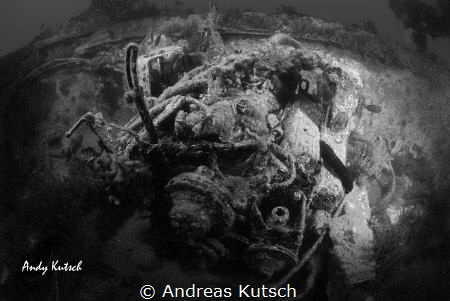 Engine of a wreck in the adriatic by Andreas Kutsch 