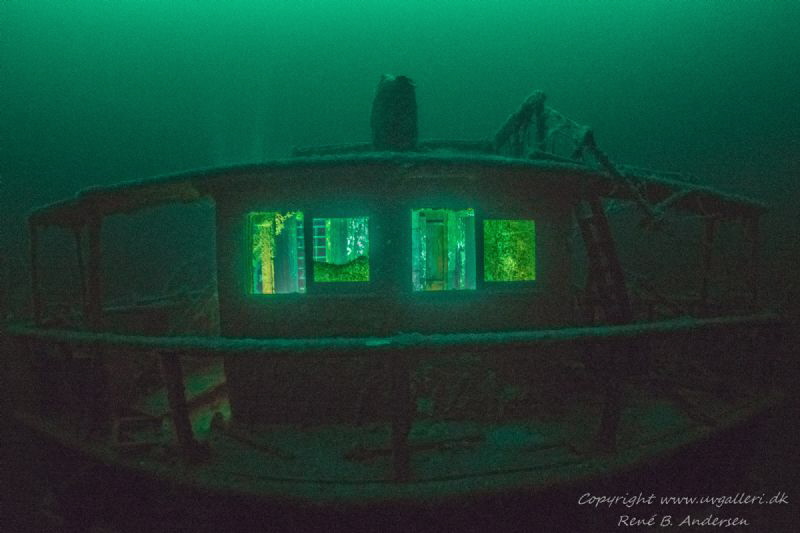 Nelly wreck sank in 1927 and is now laying on 65m depth i... by Rene B. Andersen 