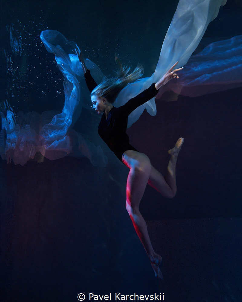 Underwater fashion by Pavel Karchevskii 