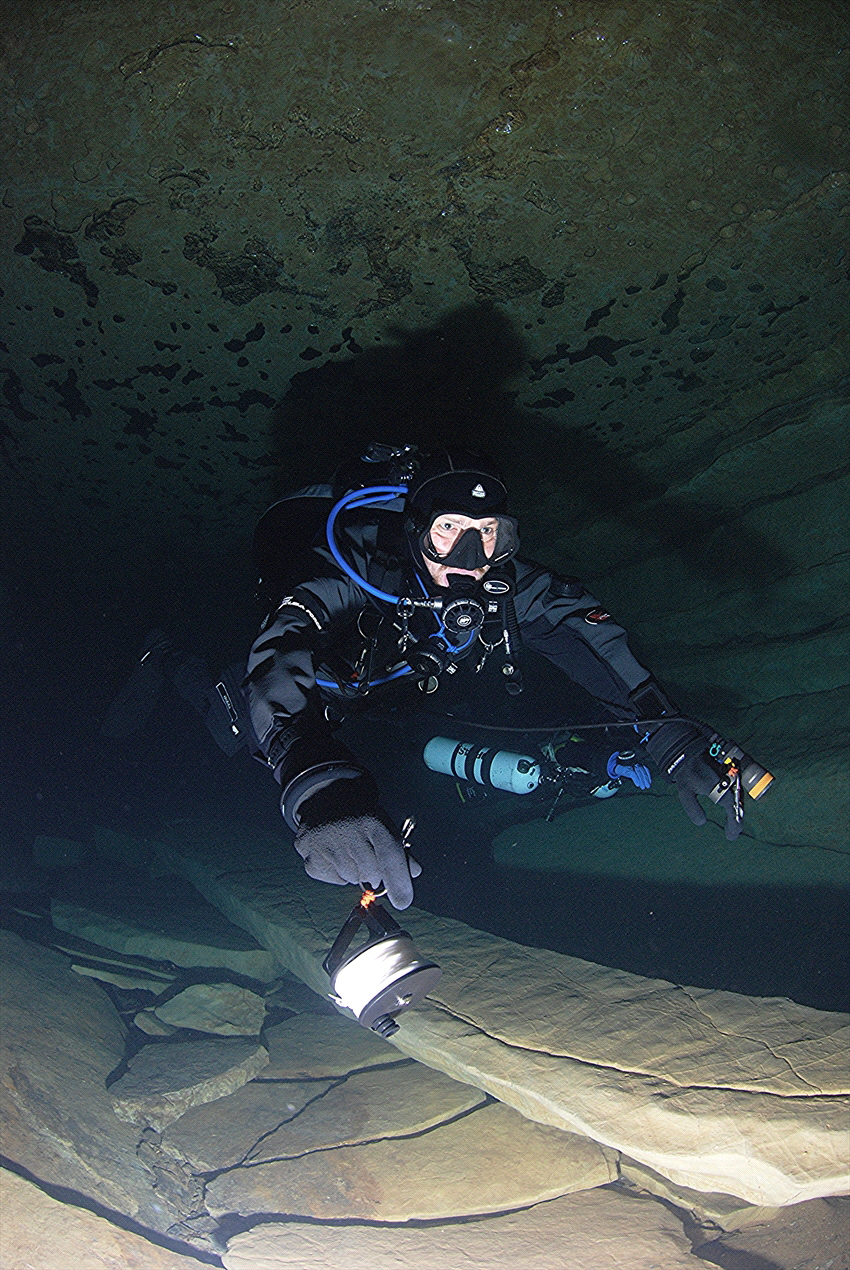 Cavediver in France by Andy Kutsch 