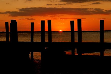 Sunset (after diving) on bayside in Florida Keys - Nikon ... by Michael Salcito 
