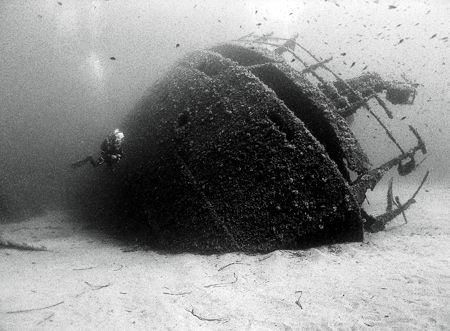 Elviscott wreck isola d'elba toscana by Alessandro Brunelli 