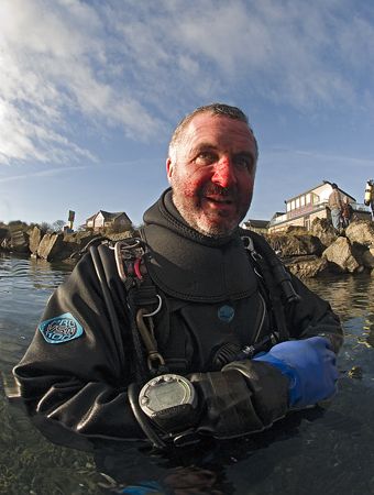 Bloody nose Mr Thomas! Bad day's diving at Capernwray. D2... by Derek Haslam 