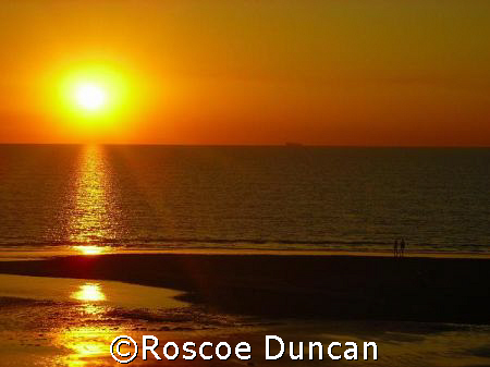 sunset by Roscoe Duncan 