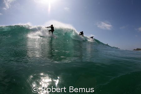 Sharing the peak/wave_water sports_surfers _surfing_surf by Robert Bemus 