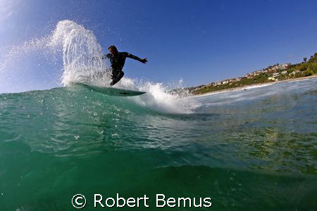 Snapback/surfer_surfing_water sports_cutback by Robert Bemus 