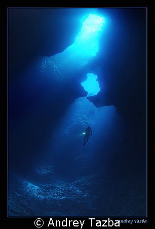 BLUE HOLES by Andrey Tazba 