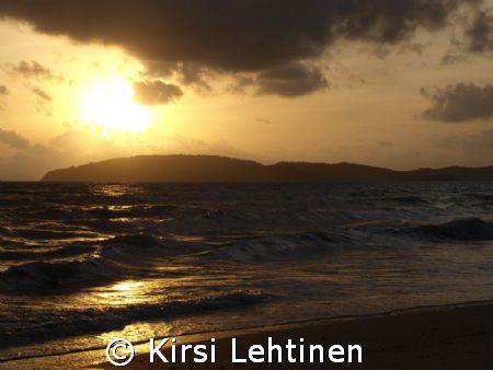 Low Season sunset at Ao Nang Beach, Thailand. Olympus E-420 by Kirsi Lehtinen 