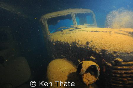 This was shot inside the Hoki Maru at 142'  side shot of ... by Ken Thate 