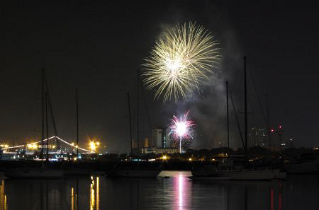 Happy New Year. I pass by the Manila Bay, after buying my... by Bernard Maglana 