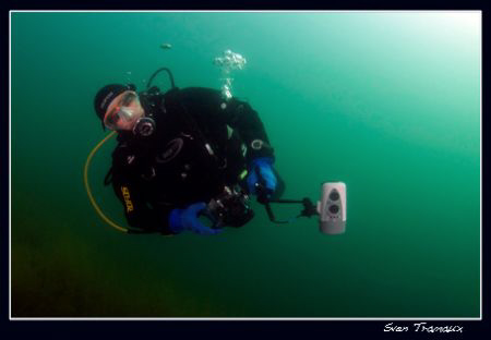 One more green water shot, our common friend Daniel. by Sven Tramaux 