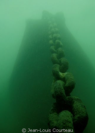 "Unchain My Heart"
A small wreck in the St-Lawrence, cha... by Jean-Louis Courteau 