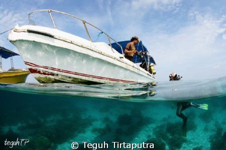 Taken at Kappoposang Island, Makassar, Indonesia by Teguh Tirtaputra 