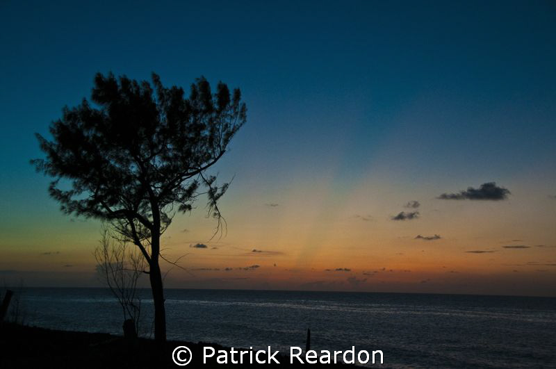Absolutely gorgeous sunset taken at Conch Point, Grand Ca... by Patrick Reardon 