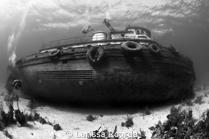 One of the many wrecks, Nassau, Bahamas by Larissa Roorda 