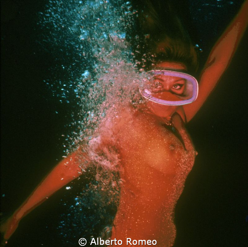 Oniric creative image,   Glittering girl and bubbles".   ... by Alberto Romeo 