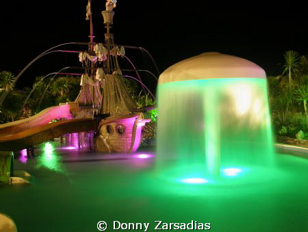 Found this pirate ship in Imperial Hotel Cebu Philippines... by Donny Zarsadias 