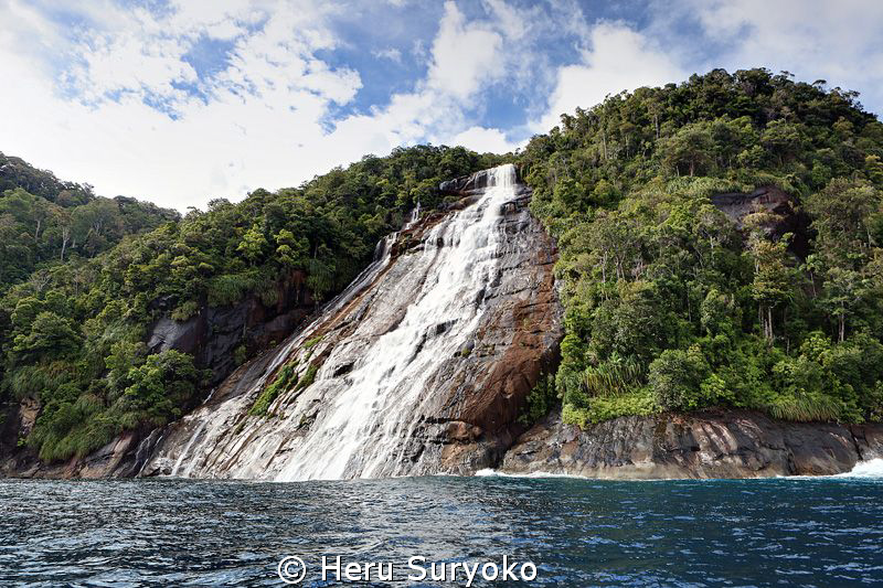 Mursala Waterfall, Sibolga - North Sumatra by Heru Suryoko 