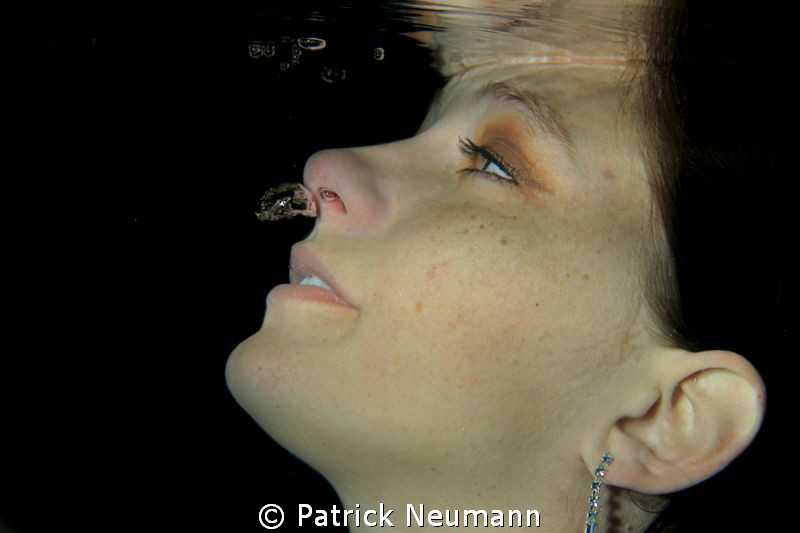 Underwater Model by Patrick Neumann 