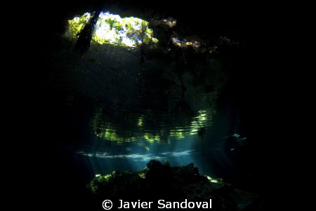 Cenote Taj Majal refraction light effect by Javier Sandoval 