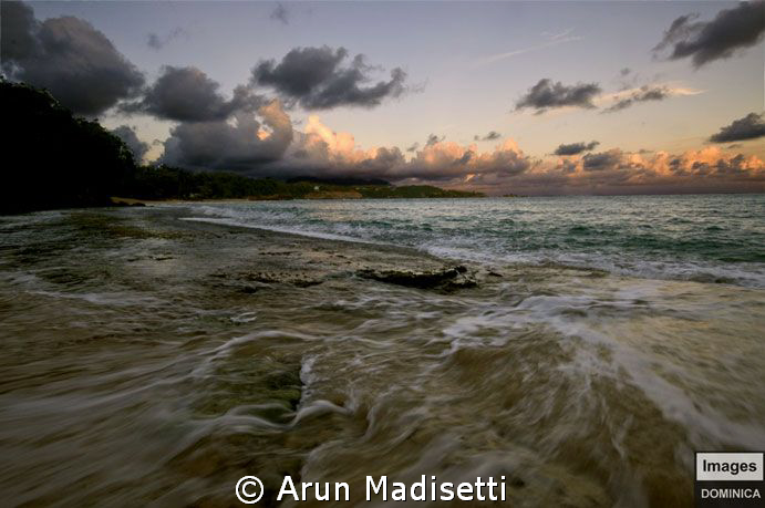 a new dawn, a new year.. Happy 2011 by Arun Madisetti 