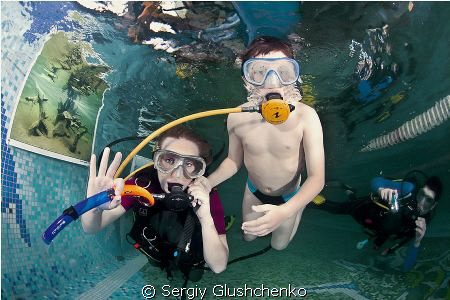 Chidren diving by Sergiy Glushchenko 