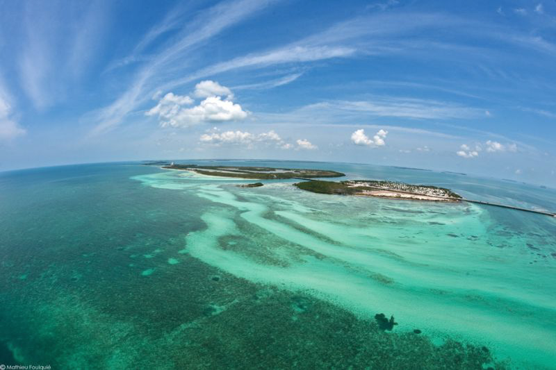 Florida keys from air by Mathieu Foulquié 