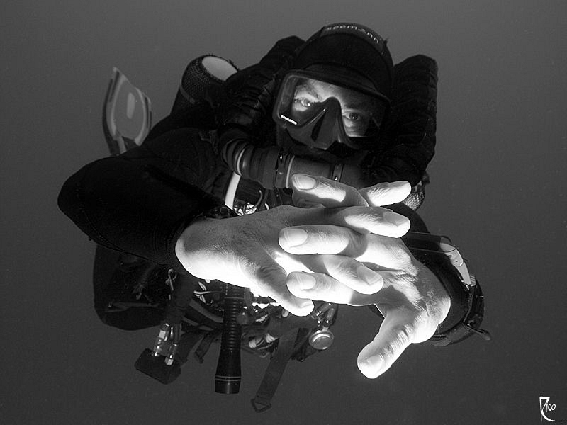 "Luke, I AM your father" :-))) Rebreather Diver, Sigma 10... by Rico Besserdich 