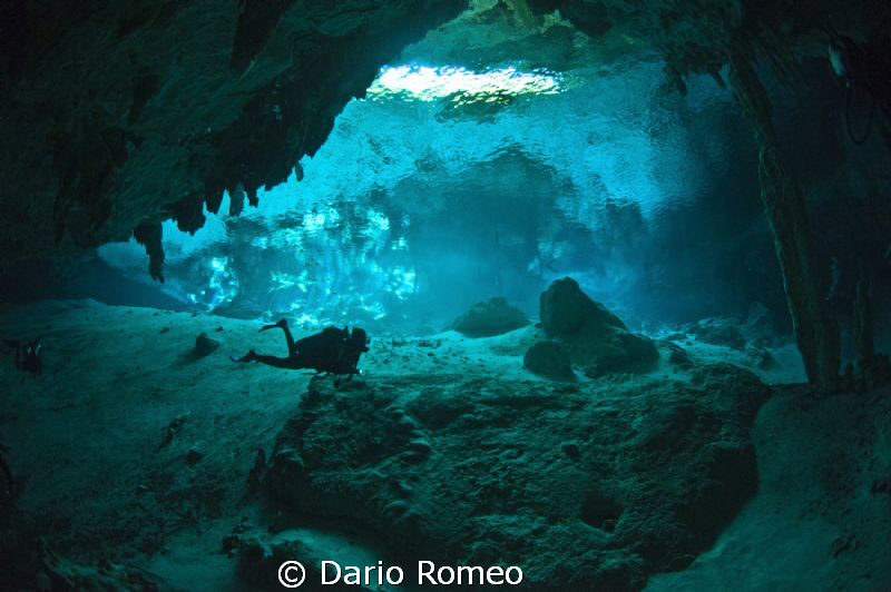Cenote, Dos Ojos, Mexico,  Riviera Maya. 
Nikon D90, 10,... by Dario Romeo 