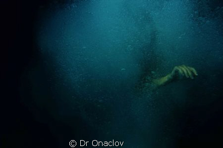 Was trying to capture the gothic dark nature of diving in... by Dr Onaclov 