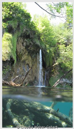 Plitvice small waterfall - Croatia
split shot by Claudia Weber-Gebert 