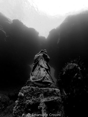 Madonna del mare - Lampedusa Agosto 2012 by Emanuele Crovini 