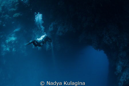Diving the Arch... Dahab by Nadya Kulagina 
