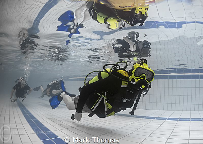 Full-face mask try out in the pool. by Mark Thomas 