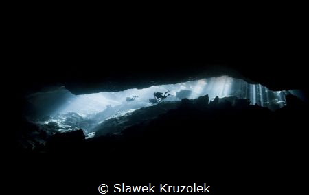 diving explorers by Slawek Kruzolek 