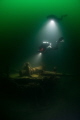 The wreck is located in the lake Vättern in Sweden at 32m depth. It sank in 1800´s.
Used a Agir 500W led above the diver and the diver is using a agir 100W led to shine on the windlass.