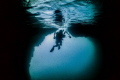 The green cave . Raja ampat
No strobo The green cave . Raja ampat
No strobo
