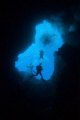 Descent into the Blue Holes, Palau