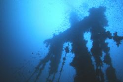 KIngpost, Fujikawa Maru, Truk Lagoon.  Housed Nikon f, 24... by Rick Tegeler 