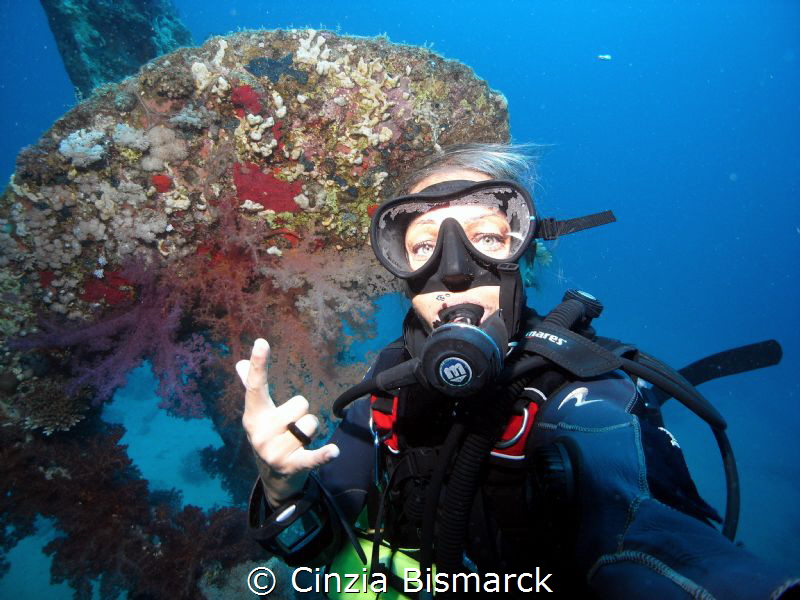 Me, my self & I!
Selfie @ Propeller of Dunraven wreck by Cinzia Bismarck 