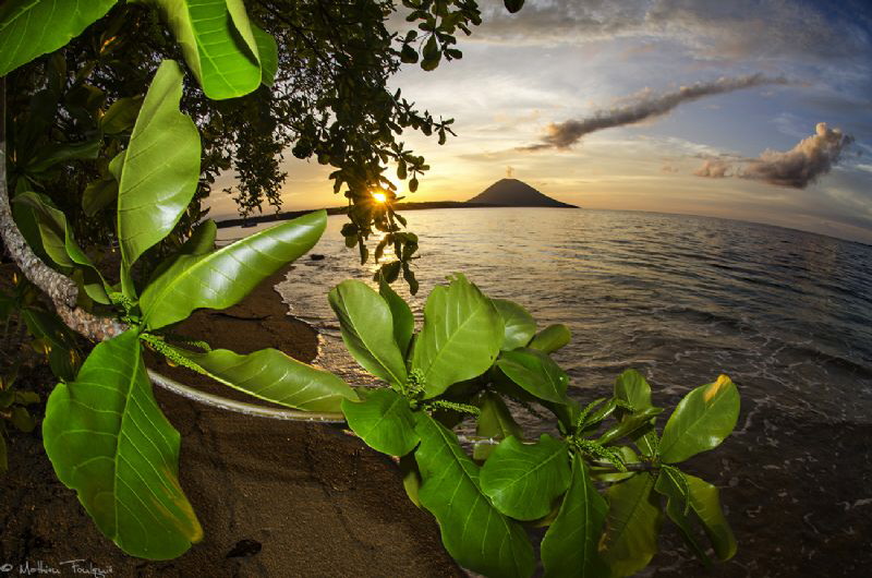 Manado-Tua volcano from Siladen island by Mathieu Foulquié 