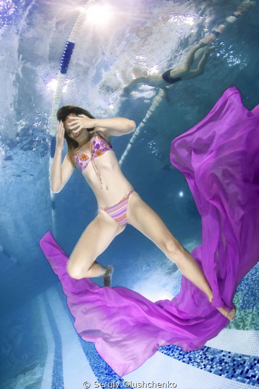 Fitness underwater by Sergiy Glushchenko 
