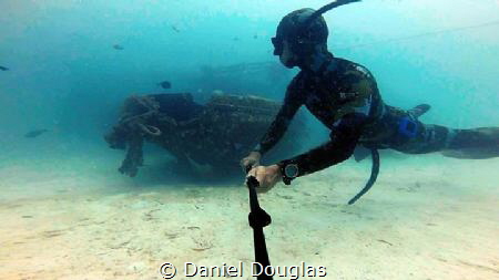 Freediving wreck @ Mabul Island, Malaysia by Daniel Douglas 