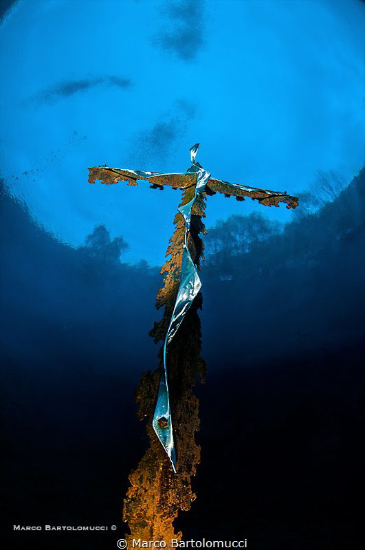 THE POSTA FIBRENO LAKE CROSS by Marco Bartolomucci 