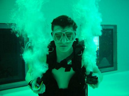 Belgium, Nemo 33. Photo taken at 9 meters by Jakub Patynek 