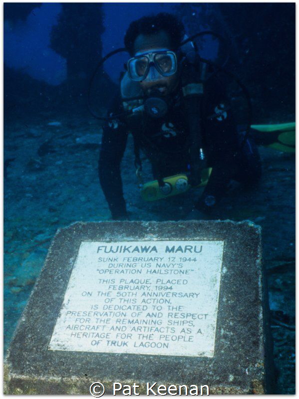 Exploring Truk Wrecks. One of the more interesting wrecks... by Pat Keenan 